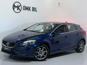 Volvo V40 2015